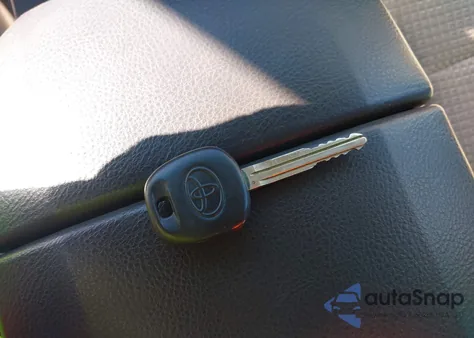 2004 Toyota 4Runner Sr5 V8 from USA, damaged, VIN JTEBT14R640044097